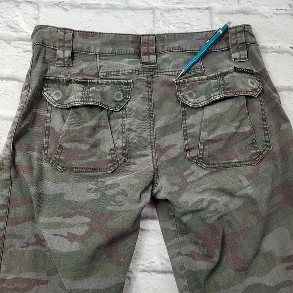 Sanctuary Camo Skinny Pants size 28 - Picture 12 of 12